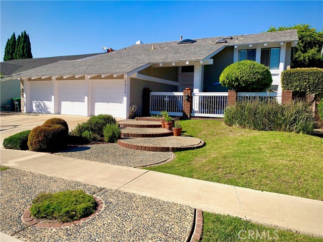 Detail Gallery Image 1 of 17 For 1814 Tanager Dr, Costa Mesa,  CA 92626 - 4 Beds | 2/1 Baths