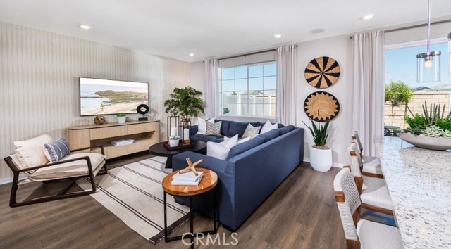 32861 Manhattan Avenue, Winchester CA: https://media.crmls.org/medias/28569dff-15b7-499d-a88e-c0030e623630.jpg