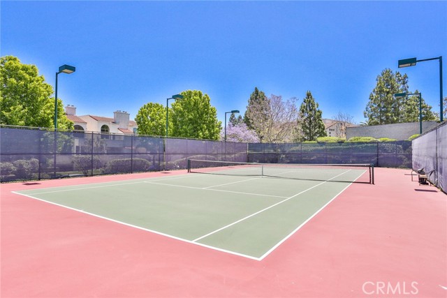 5031 Dorado Dr, Huntington Beach CA: https://media.crmls.org/medias/285723ae-ebb8-4705-b98b-9c27253b41fa.jpg
