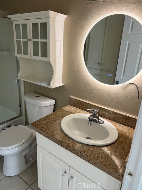 Detail Gallery Image 17 of 20 For 5500 Owensmouth Ave #125,  Woodland Hills,  CA 91367 - 2 Beds | 2 Baths