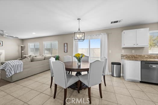 145 Buckthorn Way, Corona CA: https://media.crmls.org/medias/28589163-5402-477e-b882-e372d4104e26.jpg