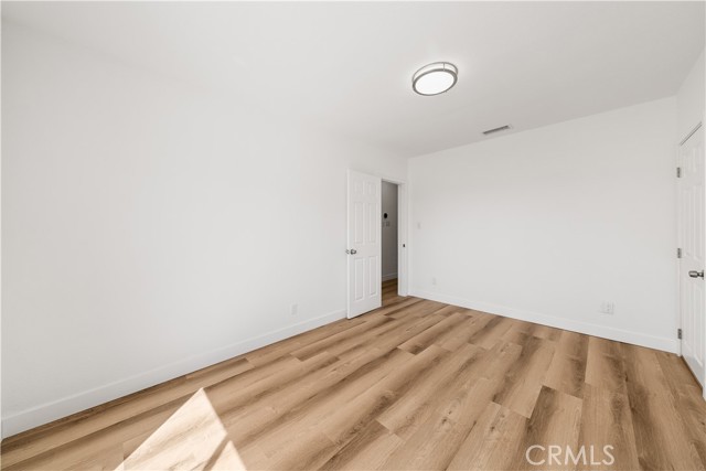 8139 N Maple Avenue, Rialto CA: https://media.crmls.org/medias/2858924b-a17b-462a-9ea9-b49cd83cd2c3.jpg