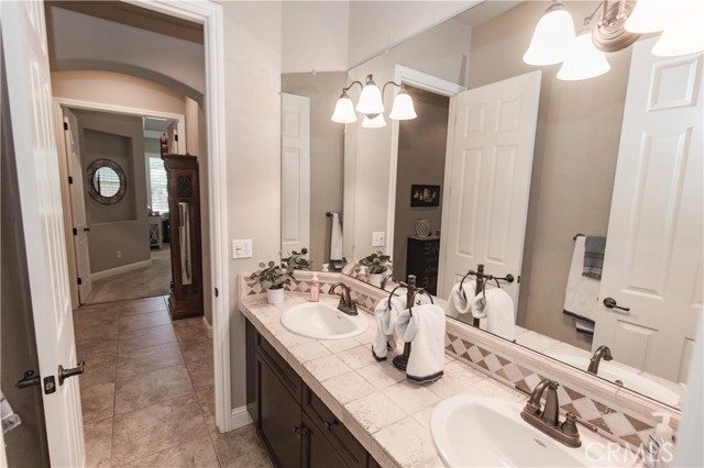 Detail Gallery Image 51 of 65 For 3357 Buckingham, Clovis,  CA 93619 - 4 Beds | 2 Baths