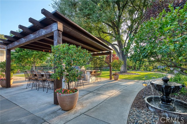 6695 N Van Ness Boulevard, Fresno CA: https://media.crmls.org/medias/285a7ed5-b044-4463-af80-3e8cadfefb84.jpg