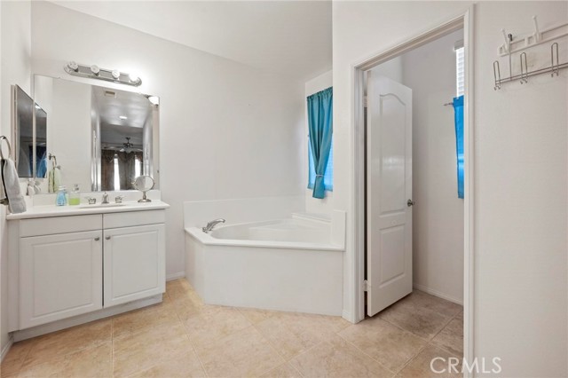 Detail Gallery Image 19 of 39 For 3720 Jasper Trail, Palm Springs,  CA 92262 - 3 Beds | 2 Baths