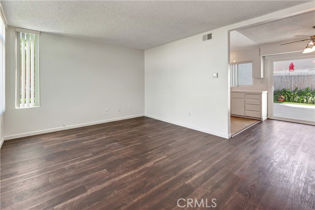 Detail Gallery Image 5 of 16 For 24511 Alta Vista Dr #3,  Dana Point,  CA 92629 - 2 Beds | 1 Baths