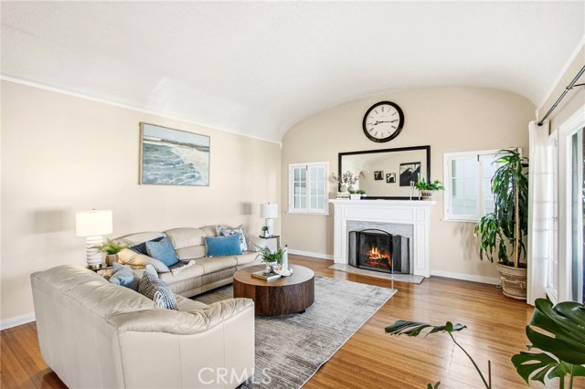 Detail Gallery Image 3 of 29 For 1225 S Leland, San Pedro,  CA 90731 - 4 Beds | 2 Baths