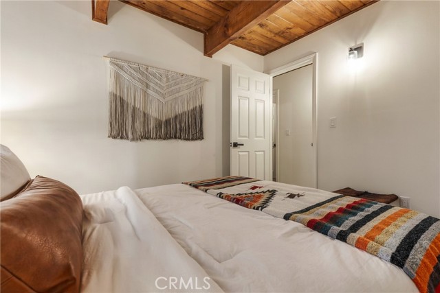 3 Bed Home for Sale in Rimforest, California