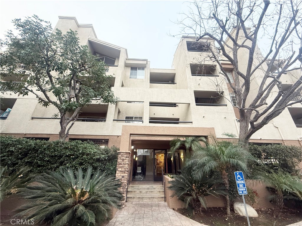 5525 Canoga Avenue #127
