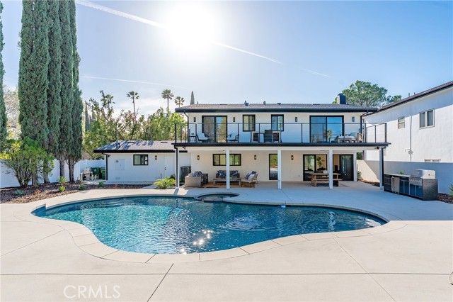 Detail Gallery Image 39 of 54 For 5630 Blanco Ave, Woodland Hills,  CA 91367 - 4 Beds | 4/1 Baths