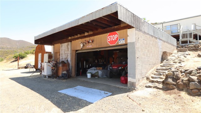 22605 Cascio Way, Lower Lake CA: https://media.crmls.org/medias/285d5fb7-67f9-445e-af19-cbf06872ddfd.jpg