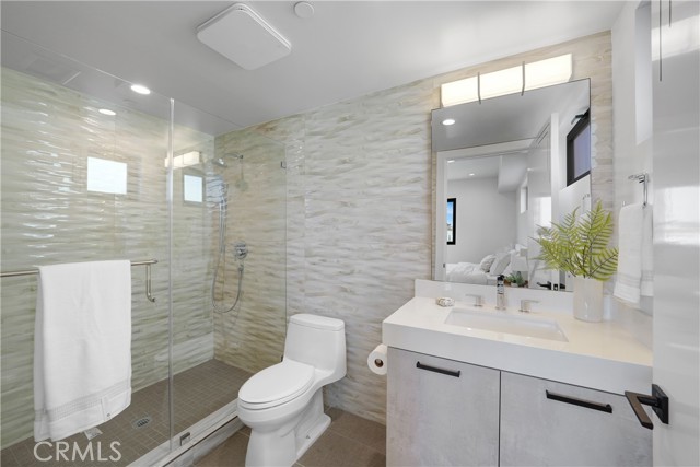 Detail Gallery Image 54 of 61 For 16351 S Pacific Ave, Sunset Beach,  CA 90742 - 6 Beds | 6/2 Baths