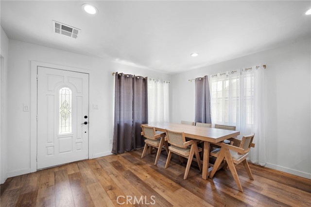 Detail Gallery Image 5 of 34 For 7577 Valaho Dr, Tujunga,  CA 91042 - 3 Beds | 3 Baths