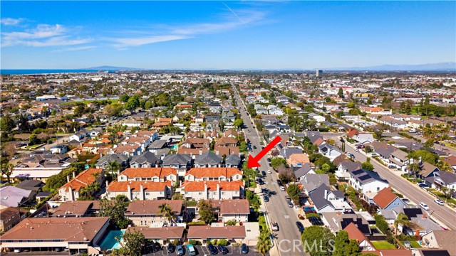 Detail Gallery Image 45 of 51 For 2421 E 16th #1,  Newport Beach,  CA 92663 - 4 Beds | 2/1 Baths