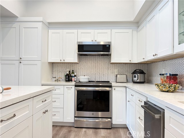 Detail Gallery Image 13 of 25 For 1340 Kenwood Rd M7-156j,  Seal Beach,  CA 90740 - 2 Beds | 1 Baths