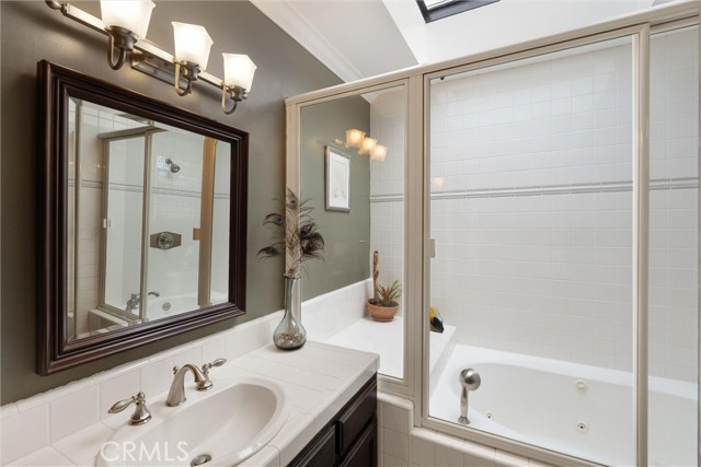 729 Longfellow Avenue, Hermosa Beach CA: https://media.crmls.org/medias/28600de9-54ef-4874-b8c3-0852b5934888.jpg