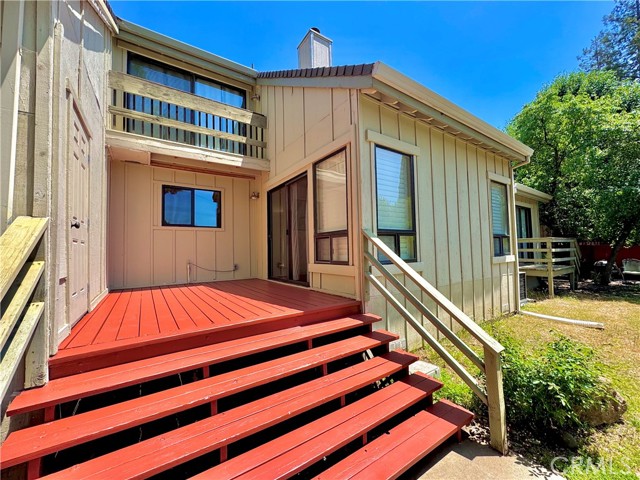 11 Alameda Park Circle, Chico CA: https://media.crmls.org/medias/2860bd35-a843-4afe-80cd-cbc813984610.jpg
