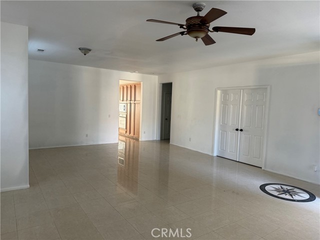 Detail Gallery Image 2 of 15 For 1147 Glenwood Ct, San Bernardino,  CA 92407 - 4 Beds | 2 Baths