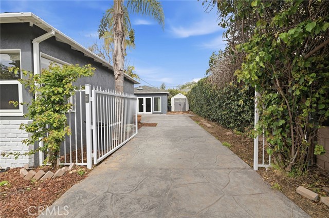 Detail Gallery Image 4 of 41 For 2313 Curtis, Redondo Beach,  CA 90278 - 3 Beds | 2 Baths