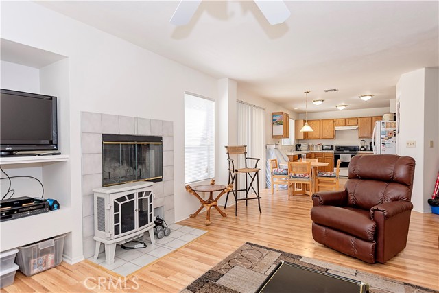 44250 62nd W Street, Lancaster CA: https://media.crmls.org/medias/286157bd-252f-4ab6-ba9f-610f7b2e66de.jpg