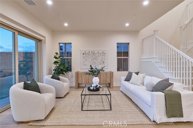 Detail Gallery Image 4 of 52 For 103 Oakstone, Irvine,  CA 92618 - 4 Beds | 3 Baths