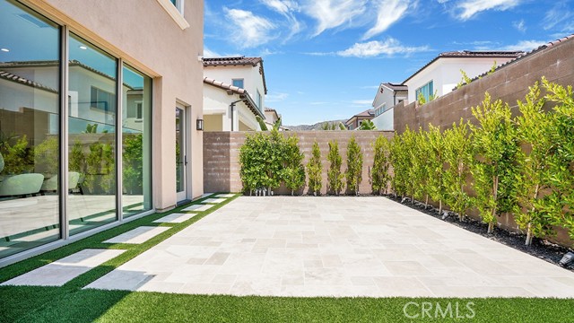 218 Coal Mine, Irvine CA: https://media.crmls.org/medias/286296df-9803-49bc-837d-60ffd4acd83a.jpg
