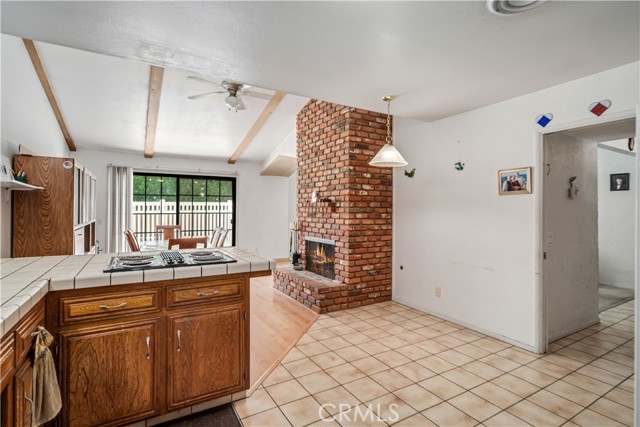 Detail Gallery Image 13 of 32 For 2638 W Avenue J8, Lancaster,  CA 93536 - 3 Beds | 2 Baths