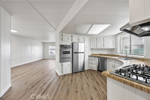 Detail Gallery Image 12 of 31 For 103 Cedarwood Ln, Bakersfield,  CA 93308 - 3 Beds | 2 Baths