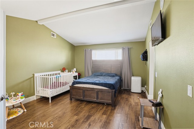 Detail Gallery Image 26 of 44 For 3902 Bluff, Perris,  CA 92571 - 4 Beds | 2/1 Baths