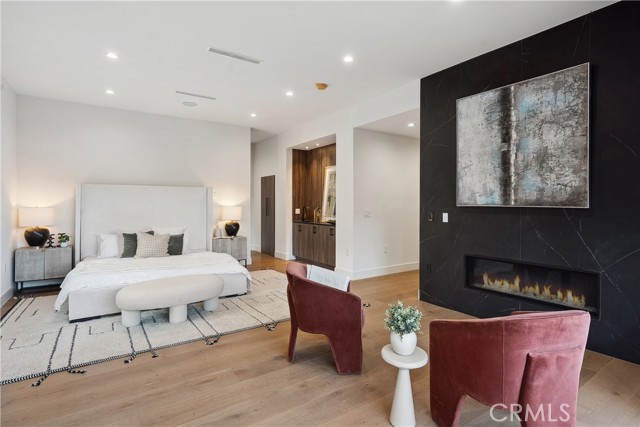Detail Gallery Image 24 of 53 For 4001 Coldstream, Tarzana,  CA 91356 - 6 Beds | 6/1 Baths