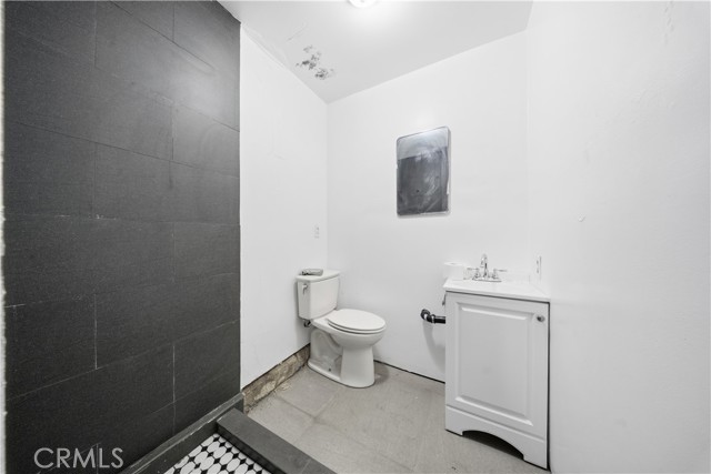  Commercial for Sale in Los Angeles, California