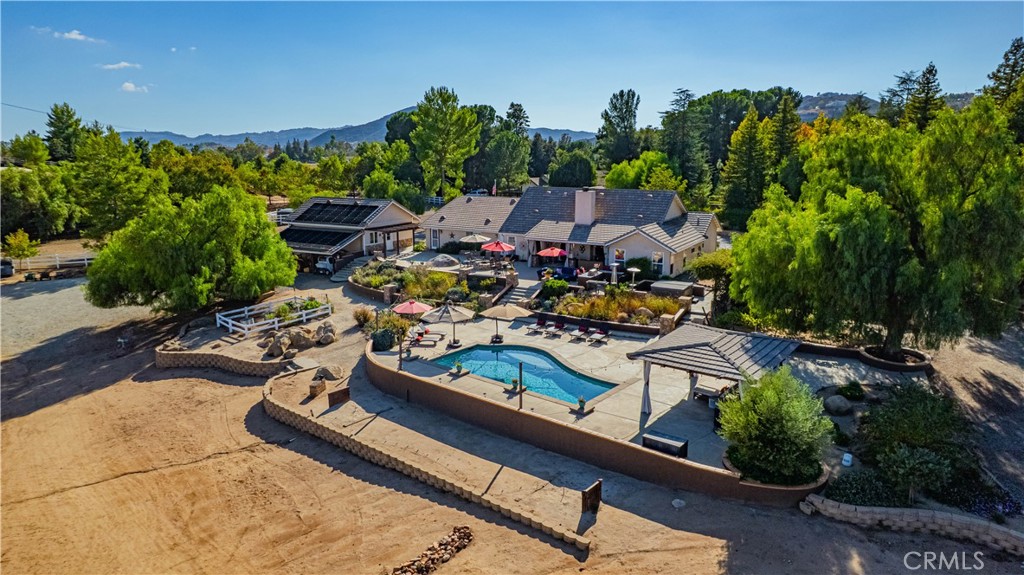 19315 Avenida Cordoba