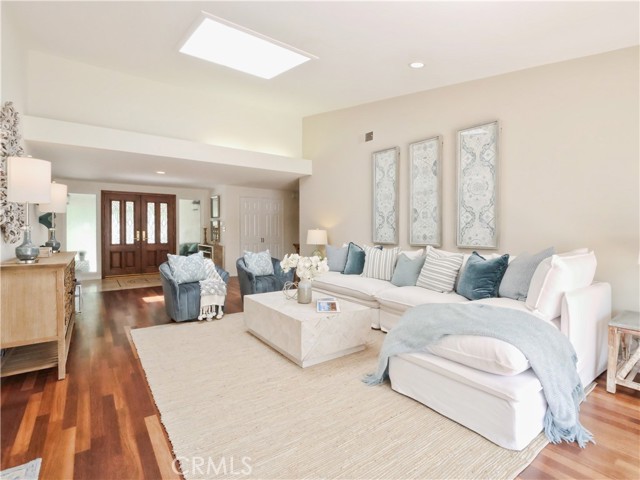 4 Bridlewood Circle, Rolling Hills Estates, California 90274, 3 Bedrooms Bedrooms, ,1 BathroomBathrooms,Residential,Sold,Bridlewood,PV23048044