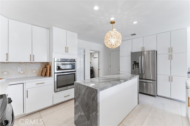1045 E Deepak Road, Palm Springs CA: https://media.crmls.org/medias/28658b8d-f41a-4ef2-8e6b-1bd4a55174da.jpg