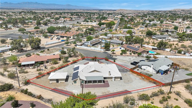 19410 Allegheny Court, Apple Valley CA: https://media.crmls.org/medias/286591f8-9947-45d2-8413-352c896c2f8a.jpg