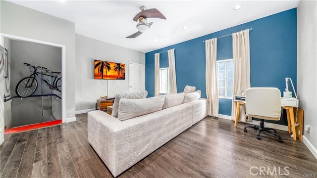 Detail Gallery Image 10 of 13 For 217 Columbia Pl, Los Angeles,  CA 90026 - – Beds | – Baths