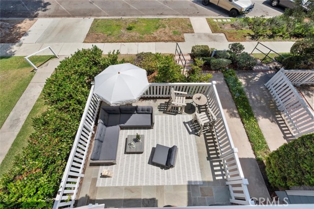 Detail Gallery Image 7 of 20 For 515 S Broadway #B,  Redondo Beach,  CA 90277 - 2 Beds | 2/1 Baths