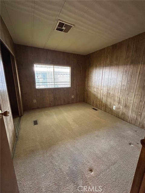 31816 Avenue E, Yucaipa CA: https://media.crmls.org/medias/28682450-b34b-4358-81f2-839bcc172aab.jpg