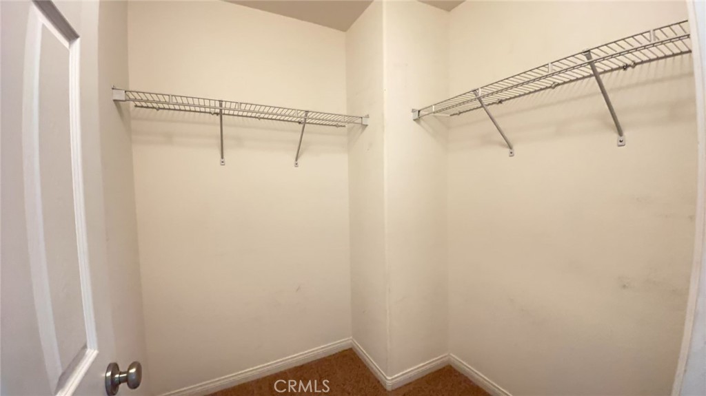 https://media.crmls.org/medias/28686cdb-81d0-4d08-b825-f0ab3ed458db.jpg?preset=X-Large