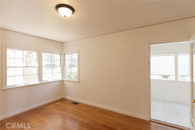 757 E Doran Street, Glendale CA: https://media.crmls.org/medias/2868bb39-d046-4e1e-8bc0-3089264f518f.jpg