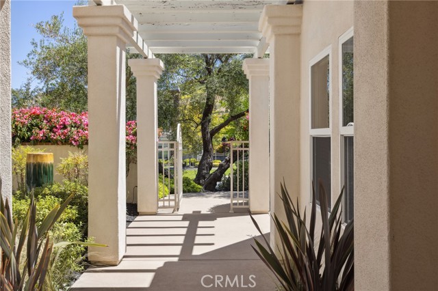 993 Las Palmas Way, San Luis Obispo CA: https://media.crmls.org/medias/28690320-4c0c-4317-800d-488b18da5e27.jpg