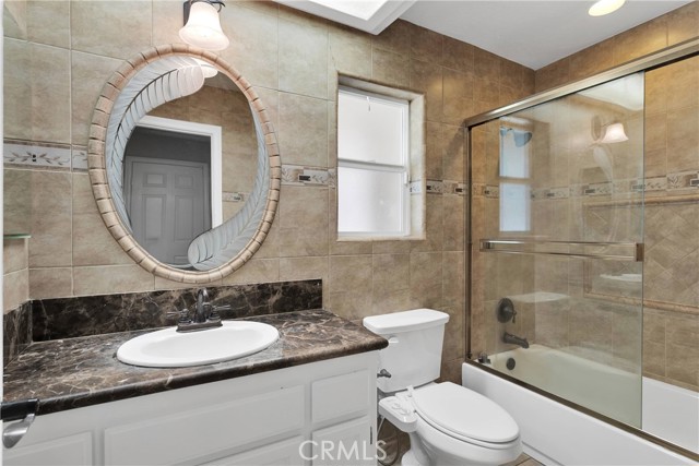 14572 Sultana Street, Hesperia CA: https://media.crmls.org/medias/28697336-04cf-41e8-a95b-4296032dddde.jpg