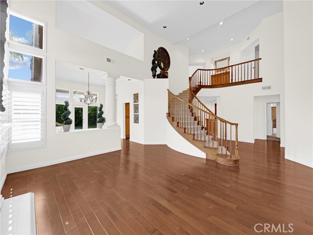 125 Heath Meadow Place, Simi Valley CA: https://media.crmls.org/medias/2869dfe5-15ec-4600-aa11-43083ae953c1.jpg