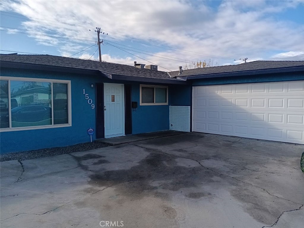 286A5046 C440 41F0 9A79 Faf6Ee79Ddb5 1509 Ivan Avenue, Bakersfield, Ca 93304 &Lt;Span Style='BackgroundColor:transparent;Padding:0Px;'&Gt; &Lt;Small&Gt; &Lt;I&Gt; &Lt;/I&Gt; &Lt;/Small&Gt;&Lt;/Span&Gt;