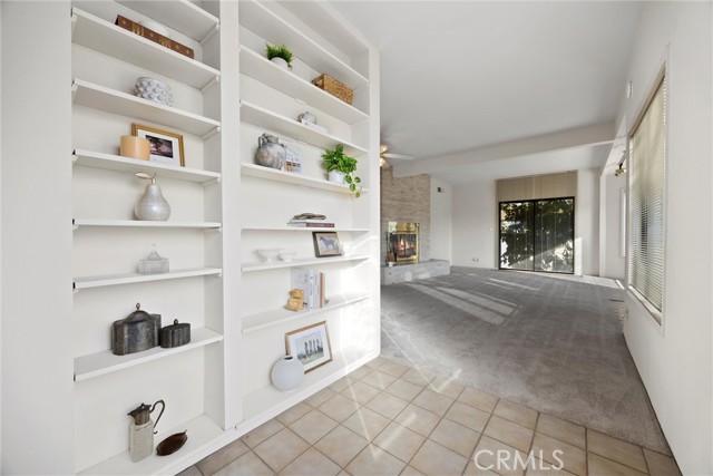 Detail Gallery Image 7 of 42 For 240 S Real, Bakersfield,  CA 93309 - 3 Beds | 2 Baths