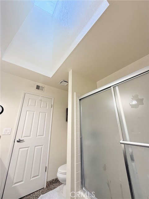 Detail Gallery Image 8 of 31 For 6380 N 5th, Fresno,  CA 93710 - 3 Beds | 2 Baths