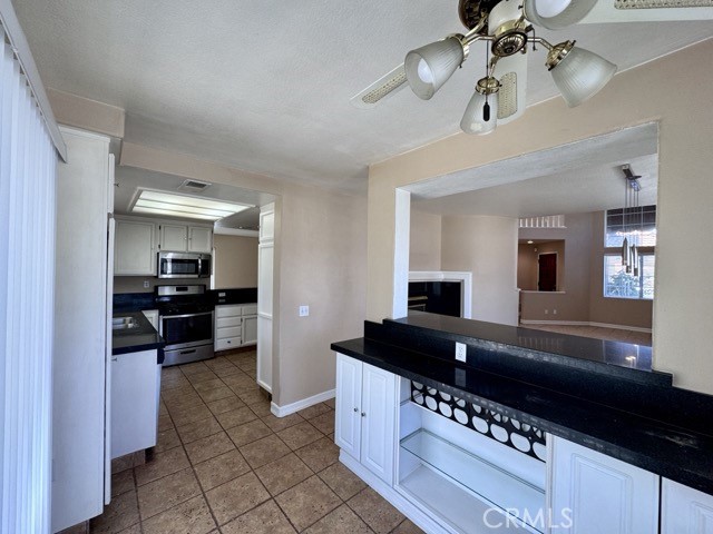 40132 Villa Venecia, Temecula CA: https://media.crmls.org/medias/286ba4ef-0a17-4661-82cc-7c99f42d9be0.jpg