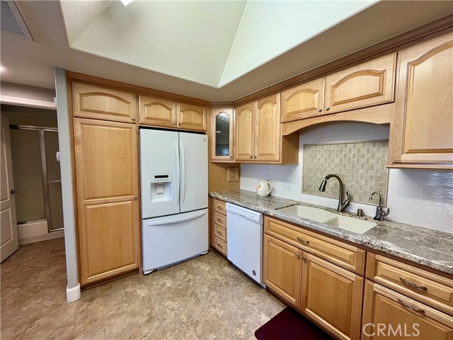 Detail Gallery Image 10 of 19 For 13824 Fresh Meadow Ln., M3-13g, Seal Beach,  CA 90740 - 2 Beds | 2 Baths