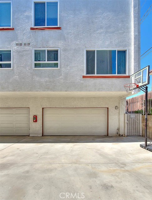 garage 1