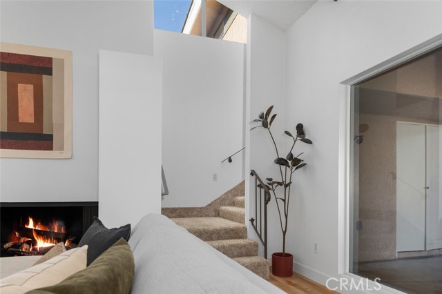 Detail Gallery Image 31 of 64 For 5360 E El Jardin St, Long Beach,  CA 90815 - 4 Beds | 3 Baths